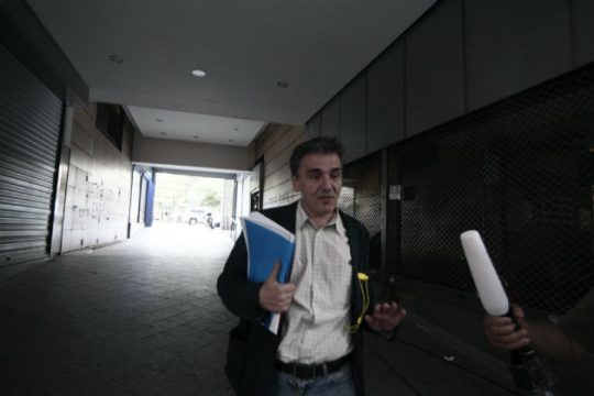 Reuters: Τη Δευτέρα αρχίζουν οι διαπραγματεύσεις