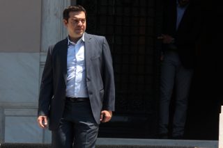 Πραξικοπήματα και «καθαρότητες»