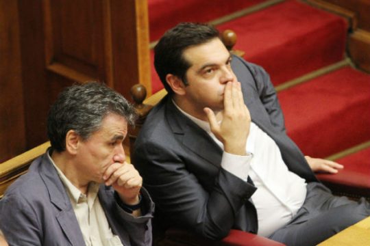 Ανασχηματισμός, συμφωνία και στο βάθος εκλογές