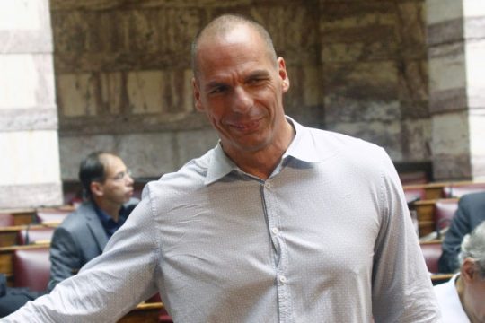 Βαρουφάκης: Θα ήταν ανευθυνότητα να μην έχουμε εκπονήσει εναλλακτικά σχέδια