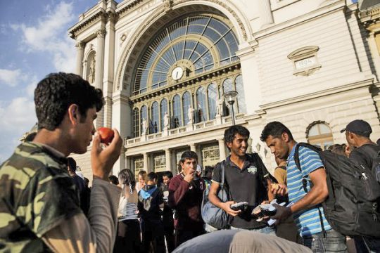Πέρασε ο αμφιλεγόμενος αντιμεταναστευτικός νόμος
