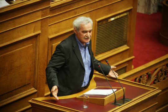 Παραιτήθηκε ο Νίκος Χουντής