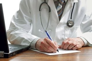 Γιατί αυξάνονται οι χρόνιες ηπατικές παθήσεις στην Ευρώπη: Ο παράγοντας αλκοόλ και οι συστάσεις  