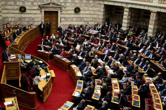 «Μόνο ο λαός θα τους χαλάσει τα σχέδια»
