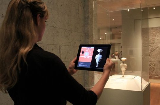 Με ξεναγό τα smartphones ή τα tablets σας