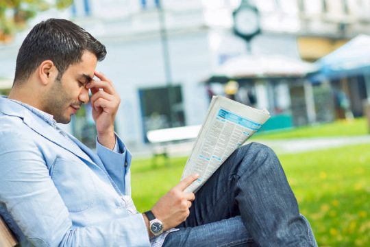 Η επικοινωνία τού τίποτα και ο μέσος αναγνώστης