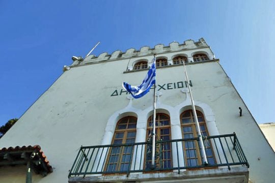 Η ξενοφοβία του δημάρχου της Κω «ξεσπιτώνει» τους πρόσφυγες