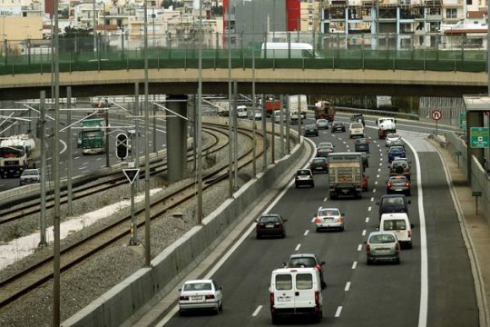 Αγνωστος «Χ» οι εισπράξεις από την Αττική Οδό