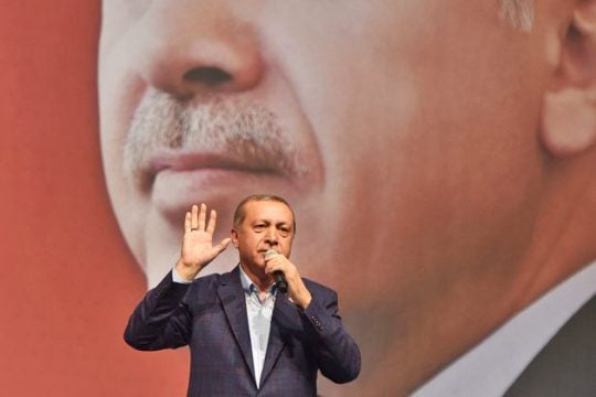 Οι εισαγγελείς έγιναν καπνός!