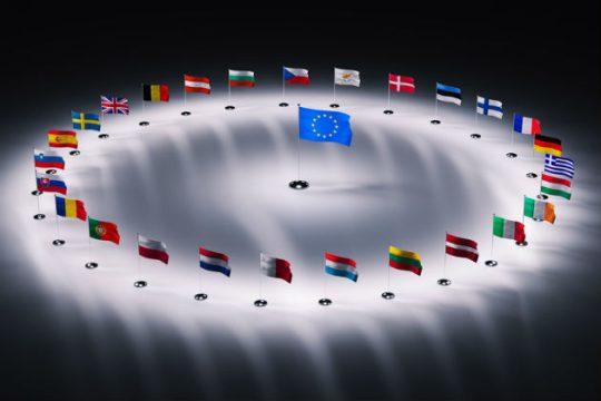 Η Ε.Ε. ως σκοπός: ομοσπονδία ή διάλυση