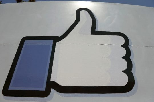 Πάνω από 1 δισ. χρήστες μπήκαν στο Facebook σε μια ημέρα