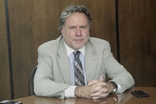 Μέτωπο κατά ομαδικών απολύσεων