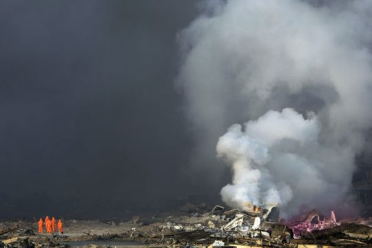 Ο φόβος για διαρροή τοξικών ουσιών απομακρύνει τους κατοίκους της Τιαντζίν