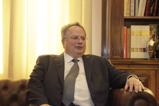 Κόντρα ΥΠΕΞ – ΝΔ για τους Σκοπιανούς από τον Καναδά
