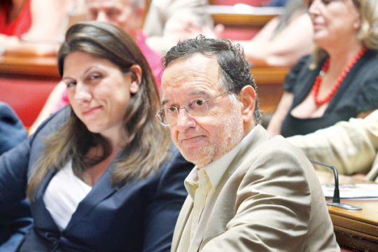 Πορεία προς το μέτωπο με εμπόδια