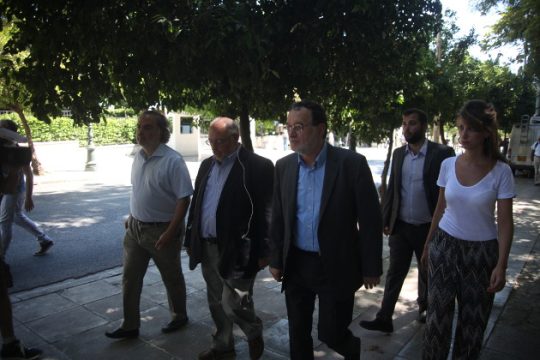 «Αθλιότητα και ντροπή οι αυξημένες εισφορές στις συντάξεις»