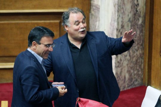 ΣΥΡΙΖΑ στην «κατάψυξη», νέο κόμμα στο… ψήσιμο