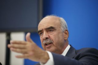 «Στηρίζαμε και μας έσκαβαν… λάκκο»