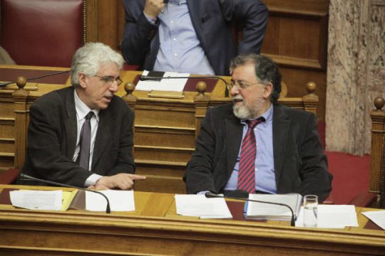 Αντεγκλήσεις Παρασκευόπουλου-Πανούση για τις έρευνες σε κελιά