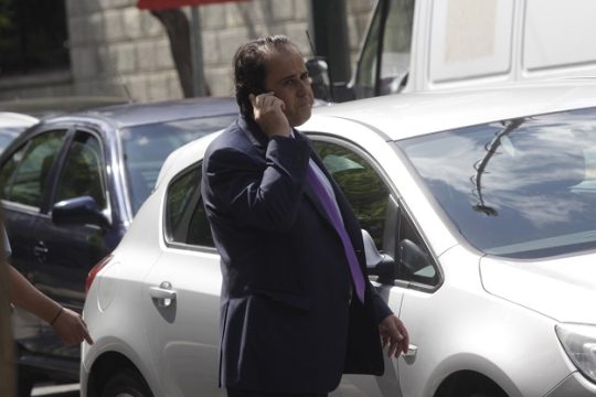 Ως ύποπτος καλείται να δώσει εξηγήσεις ο Στ. Παπασταύρου