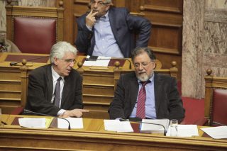 Διαμάχη υπουργών για την έφοδο στους «Πυρήνες»