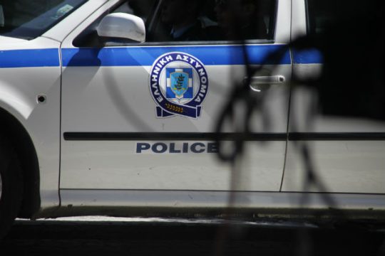 Eλεύθεροι κυκλοφορούν οι εκβιαστές αστυνόμοι…