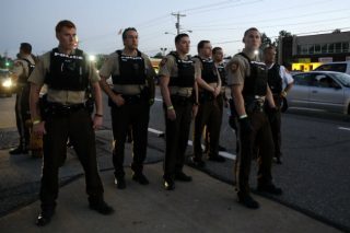 ΗΠΑ: θερίζουν τα αστυνομικά πυρά