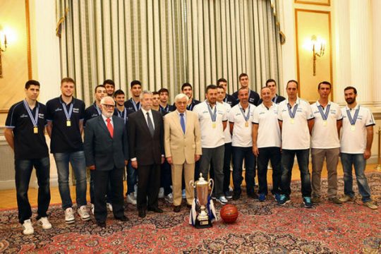 «Ευχαριστώ και συγγνώμη»