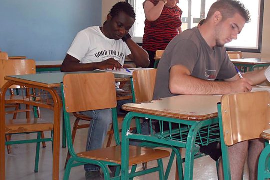 Από το Κονγκό στην Κόνιτσα και το ΤΕΙ Πειραιά