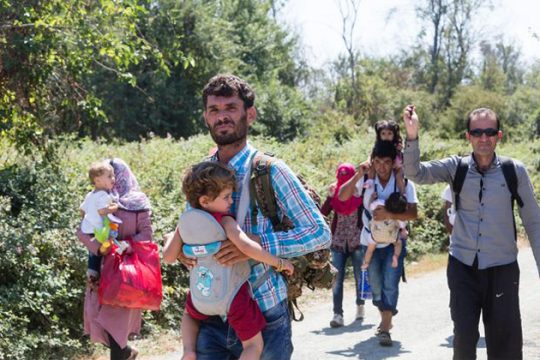 Στήνονται οι δομές για την εκταμίευση των 470 εκατ.