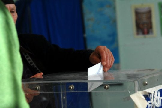 Οι ψηφοφόροι ψάχνουν κόμμα και τα… κόμματα ψηφοφόρους