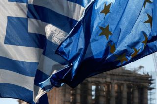 Συντριπτικό «ναι» στην ανάγκη ελάφρυνσης του ελληνικού χρέους