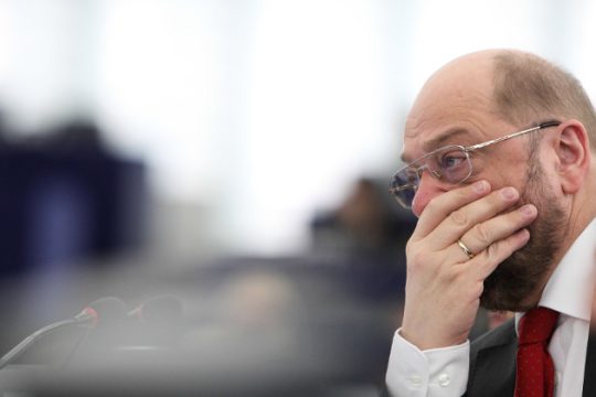 Γερμανία: «Εμφύλιος» για τη συμφωνία