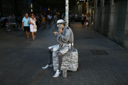 Το θαύμα της ανάπτυξης πλήττει τους φτωχούς