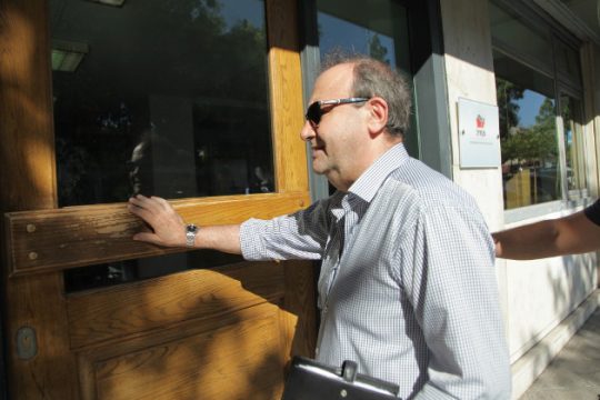 Σε συγκρότηση μετώπου του «Όχι» καλεί ο Δημήτρης Στρατούλης