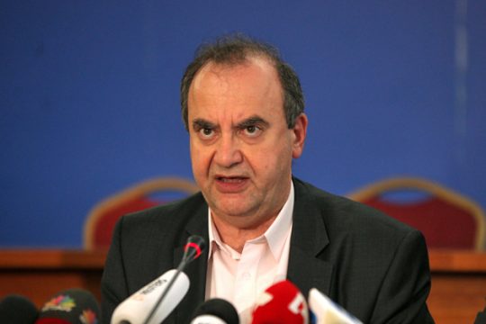 Δ. Στρατούλης: Δεν έχω εκλεγεί να ψηφίζω μνημόνια