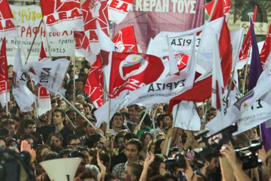 Αθρόες προεκλογικές αποδράσεις από παροικούντες την Κουμουνδούρου