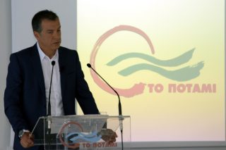 Ο Σταύρος Θεοδωράκης «βρίσκει» τα λάθη του Αλέξη Τσίπρα