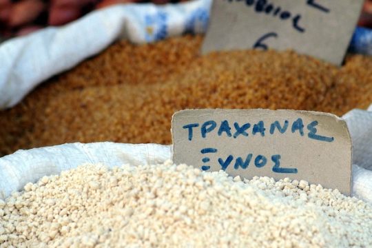 Με τον τραχανά απλωμένο…