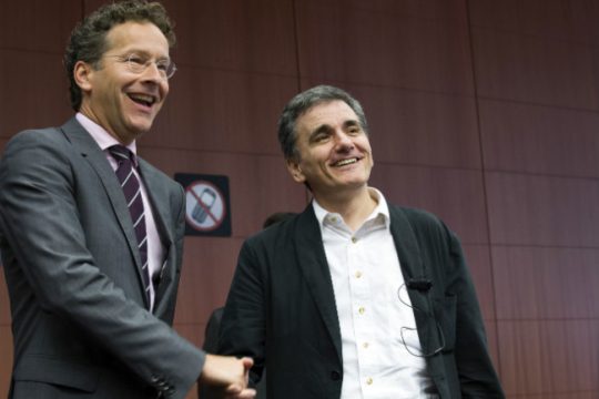 Ξεκινά η εκταμίευση, «αγκάθι» το χρέος