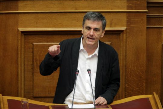 «Αν στο Eurogroup δεν υπάρξει συμφωνία, πάμε σε δάνειο-γέφυρα»