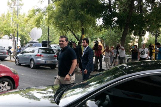Πολλαπλά μηνύματα Τσίπρα σε ΣΥΡΙΖΑ και αντιπολίτευση