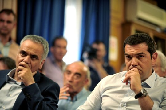 Αντεπίθεση μετά την ήττα