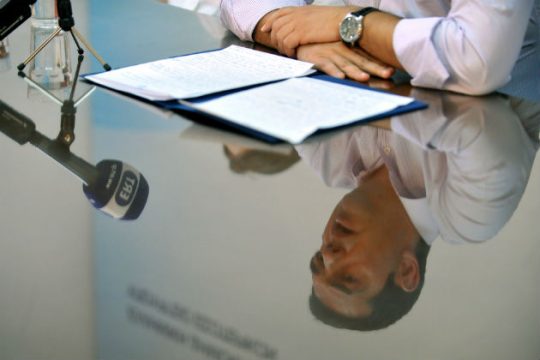 Ιστορική παλινδρόμηση