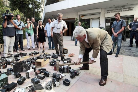 «Τουφέκισε» τα πιστεύω του
