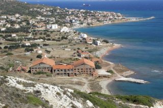 Πλίνθοι και… Κεραμεία ατάκτως επενδεδυμένα