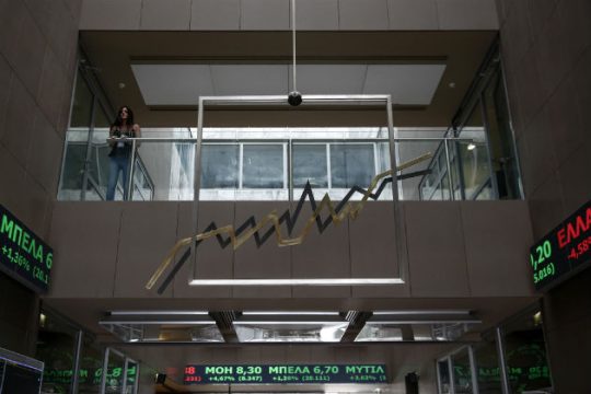 Χ.Α.: «Αδύναμος κρίκος» και σήμερα οι τράπεζες