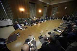 Αλλάζει ο χάρτης των υπουργείων