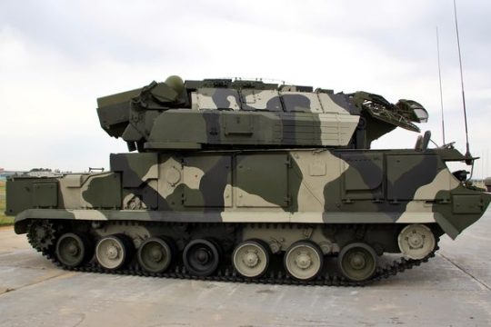 Πέντε παραπομπές για τις μίζες των Tor M1