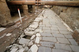 Τα βυζαντινά μένουν, το μετρό φεύγει
